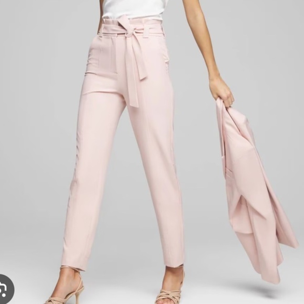White House Black Market - Taper Ankle Pant - Size 4